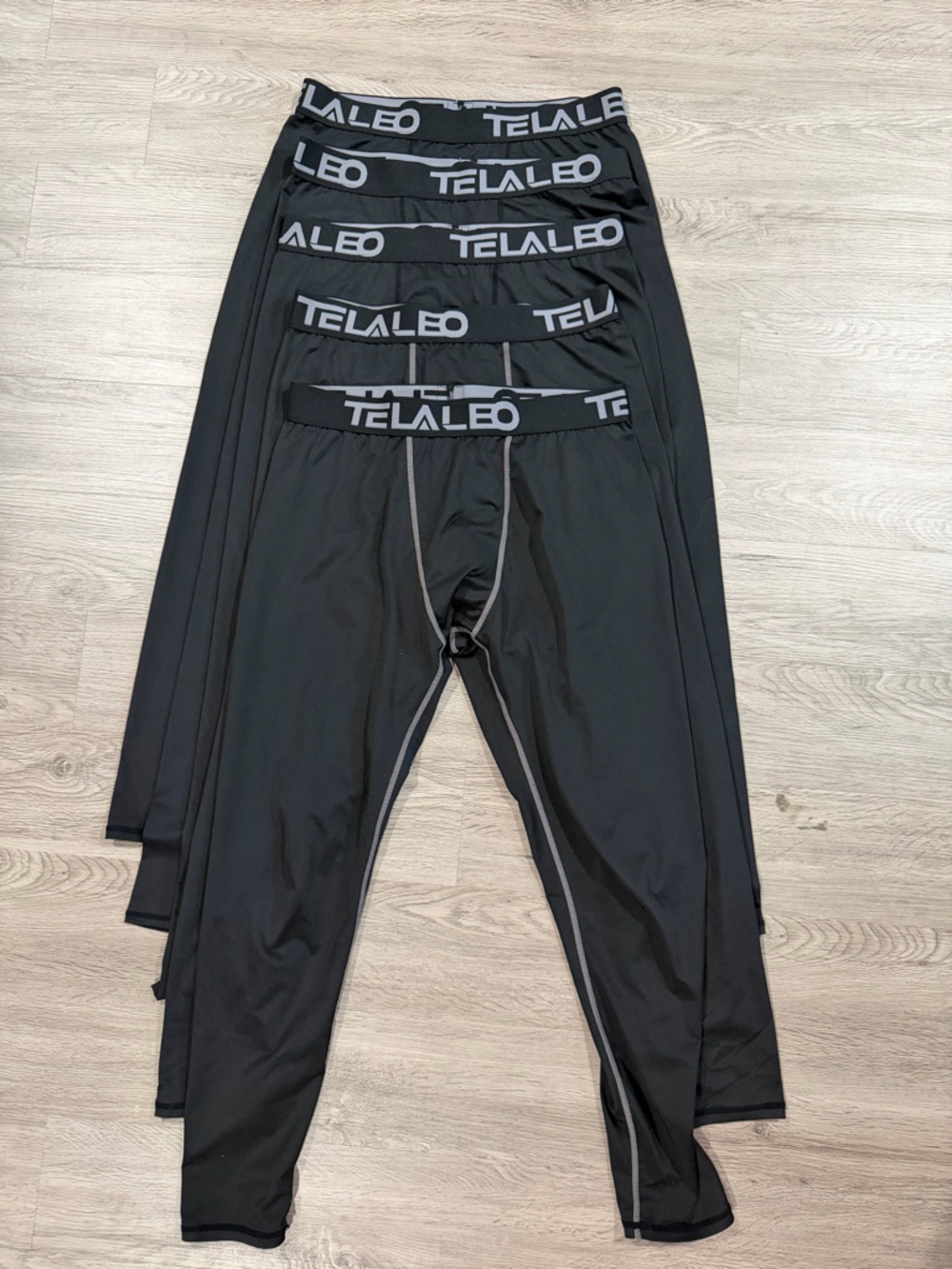 Telaleo Men’s Compression Layering Pants Leggings Large